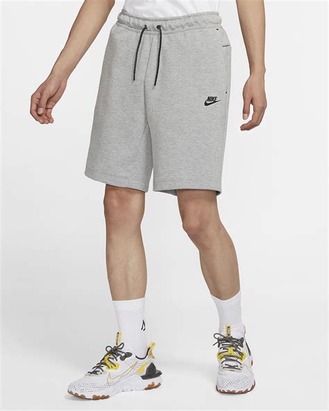 tech fleece shorts Nike